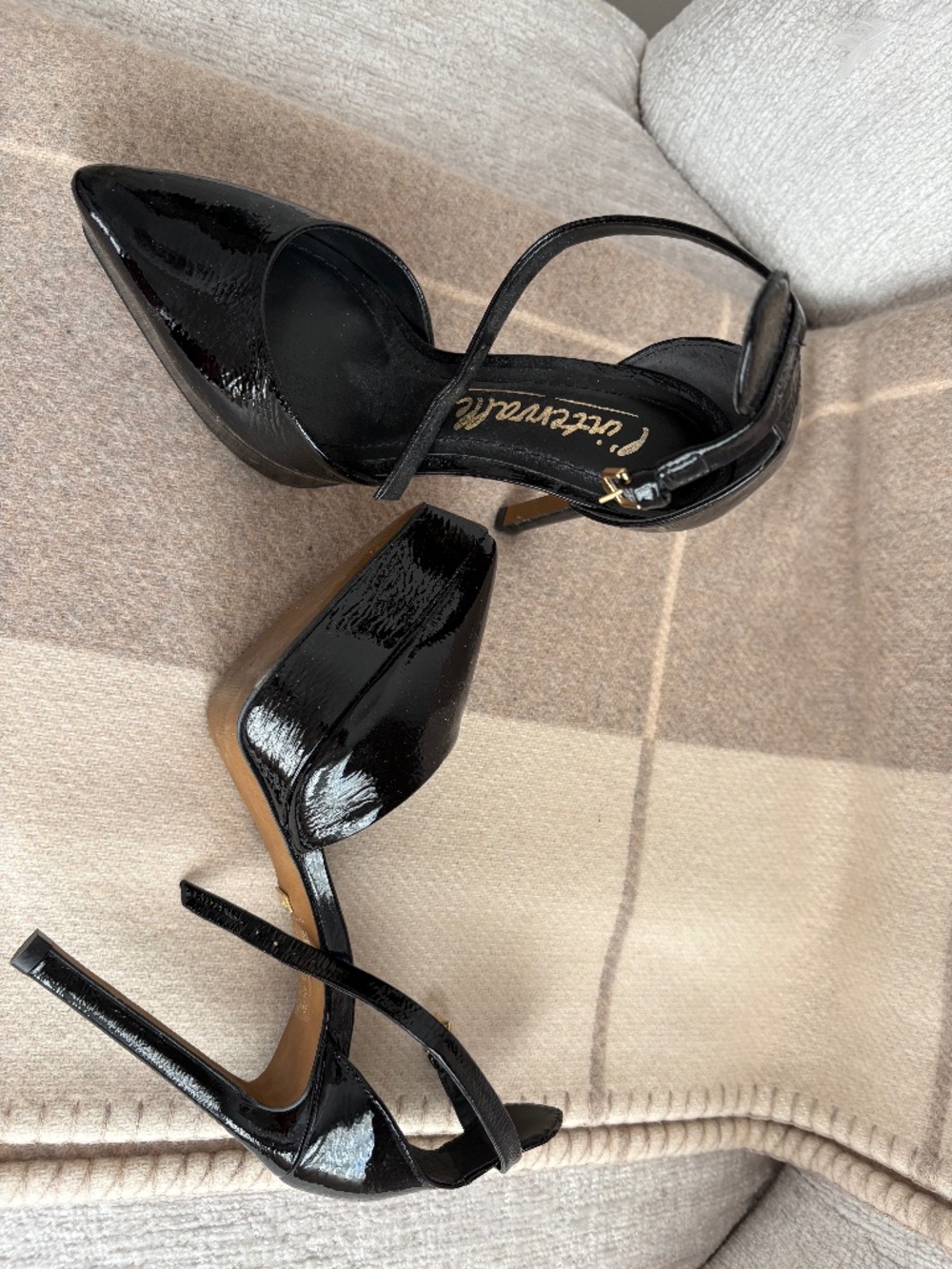 L’intervalle shoes size 5